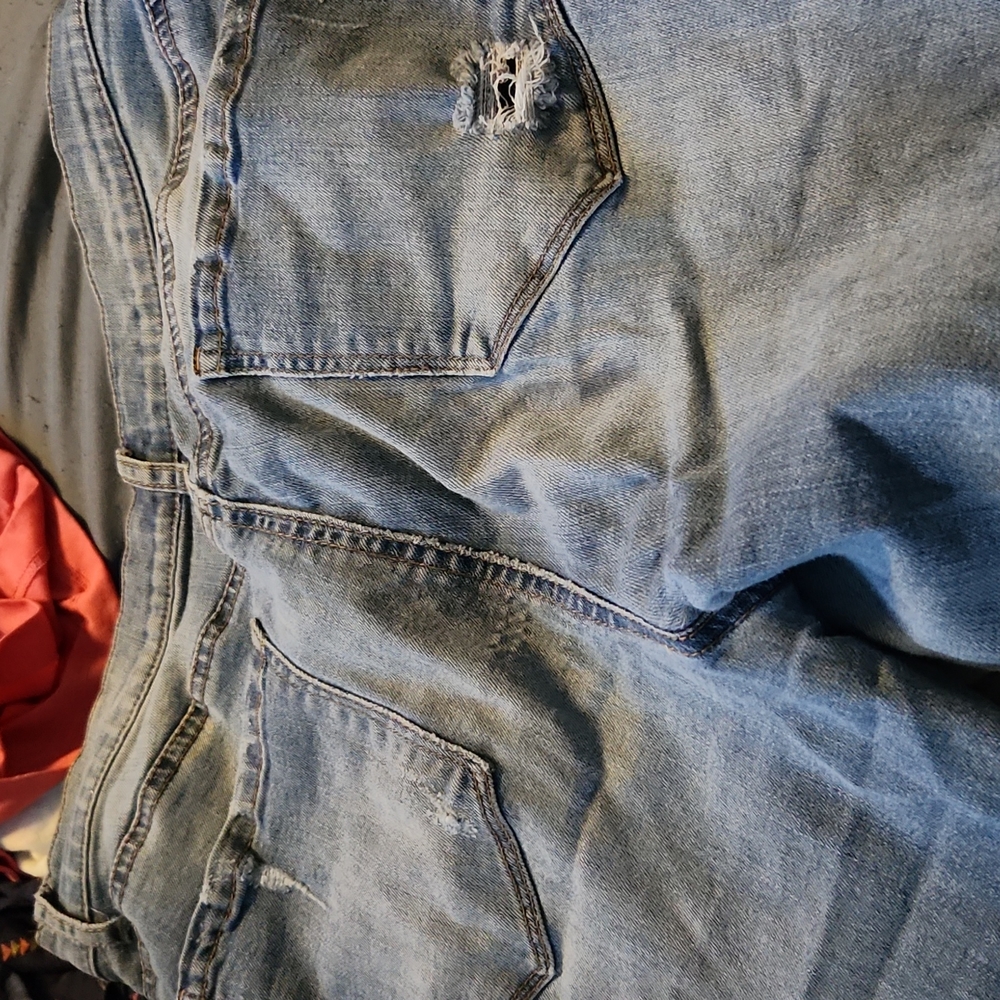 Jeans - Picture 6 of 12